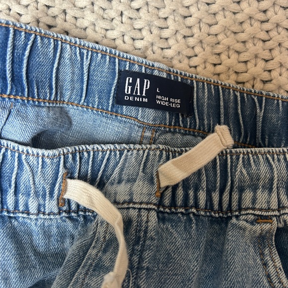 EUC GAP High Rise Pull On Stripe Wide Leg Jeans, L - Picture 4 of 4